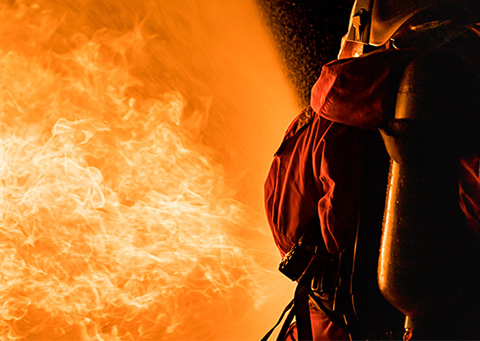 How do pyroelectric flame sensors provide early fire warning?